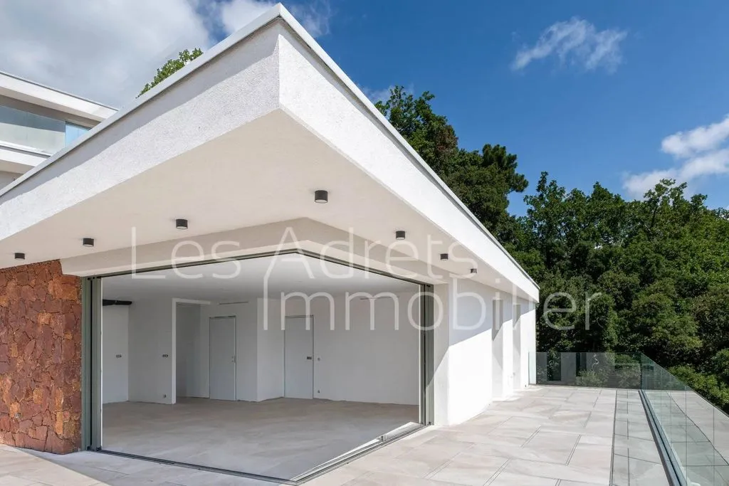 Välivaade - Luxury Apartment with Pool in Les Adrets-de-l'Estérel