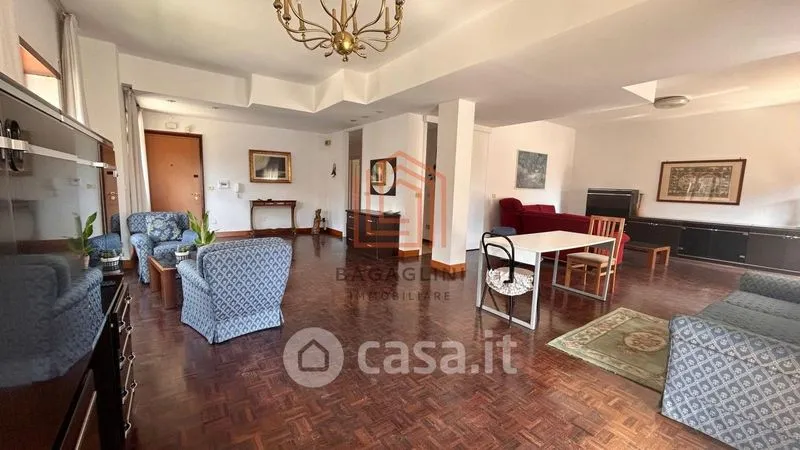 Elutuba - Spacious Apartment with Balconies in Latina