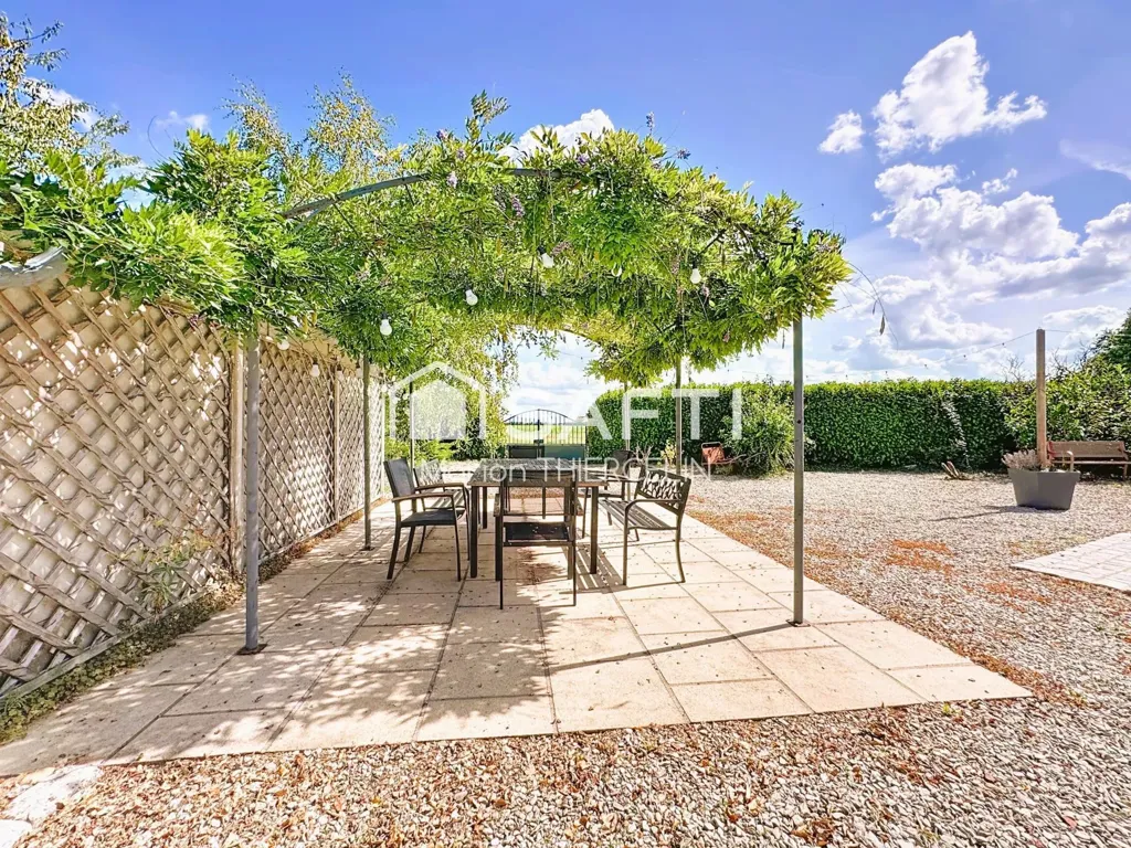 Terrass - Charming Longère with Equestrian Facilities in Ouvrouer-les-Champs