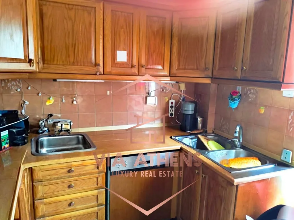Cuisine - Front-Facing Apartment with Garden in Helioupoli