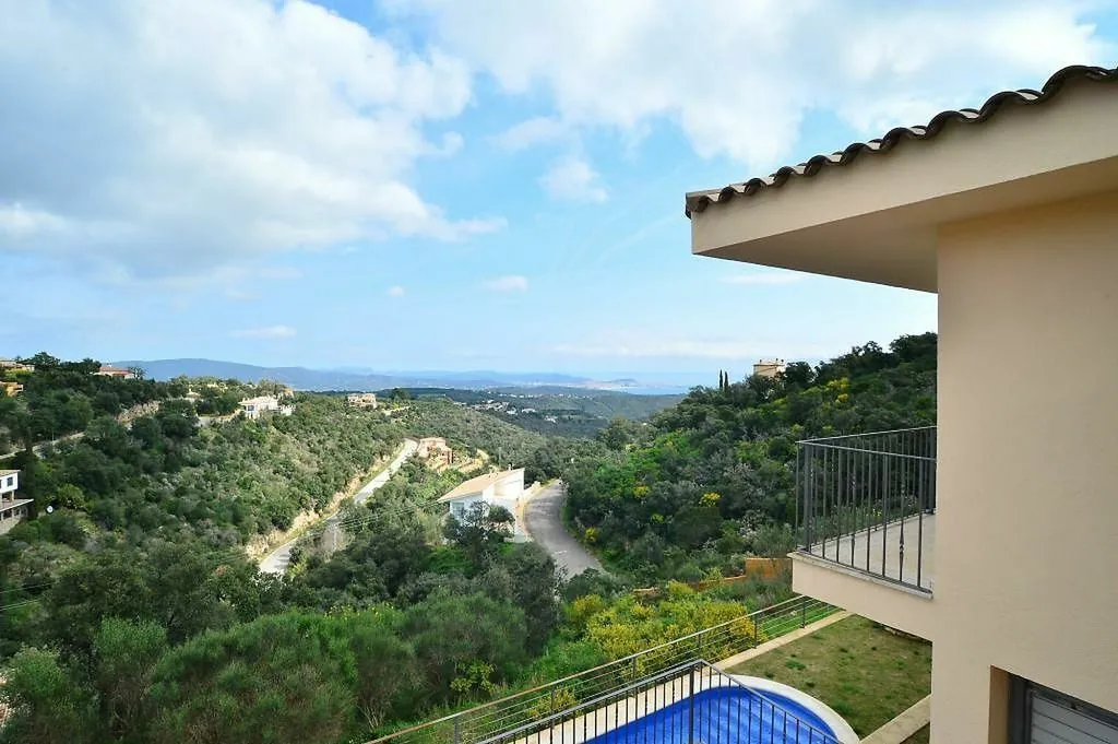Piscine - Luxury Villa with Sea View in Platja d'Aro