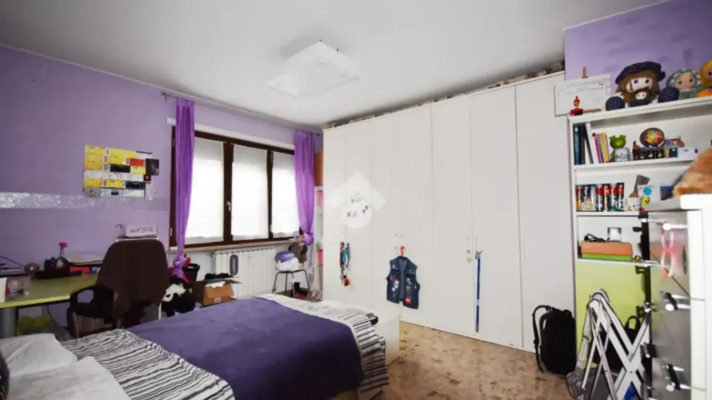 Camere da letto - Penthouse con vista sulle colline a Cascinette D'Ivrea