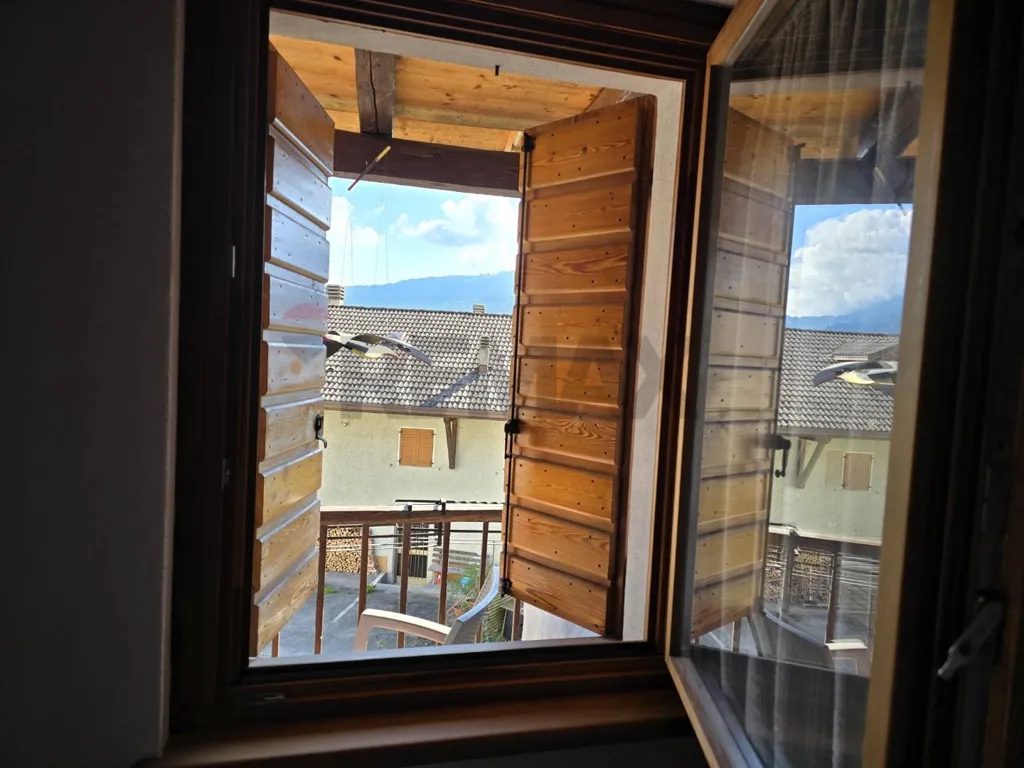 Rooms - Rustic Cottage with Terrace in Lamon