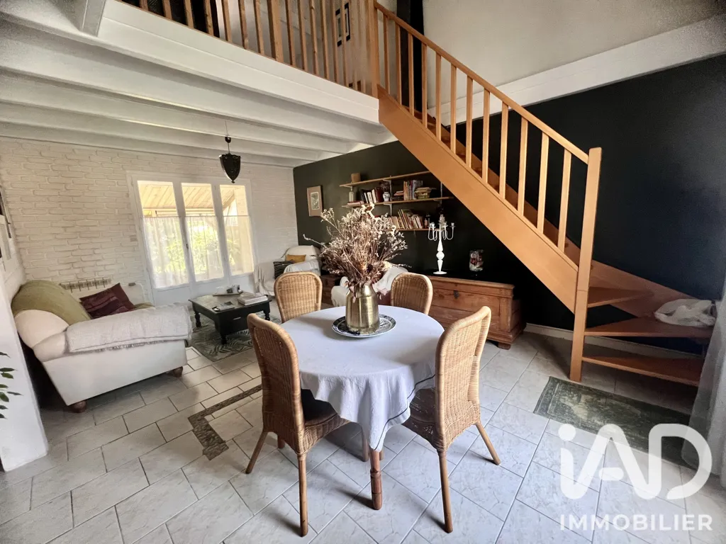 Dining Room - Character House with Garden in Saint-Christophe