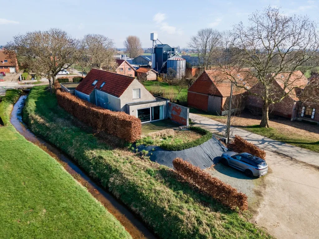 3-bedroom house in Hoevenen