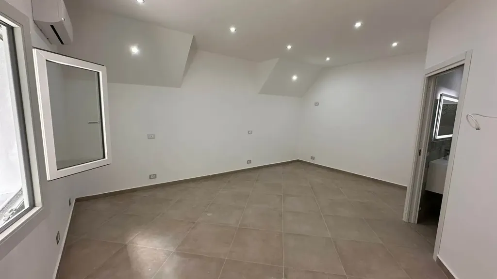 other_room