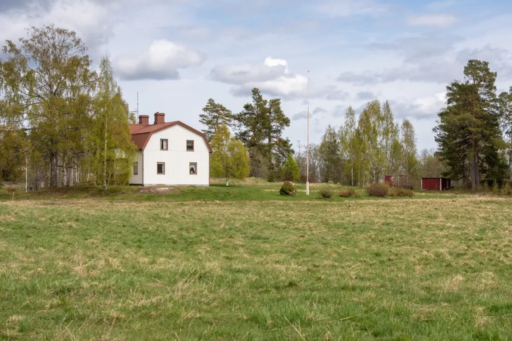 Esterno - Forest Cottage with Eco Heating in Hälledal