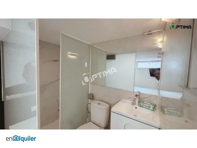 Vannitoad - Premium Studio with Atocha Access in Madrid