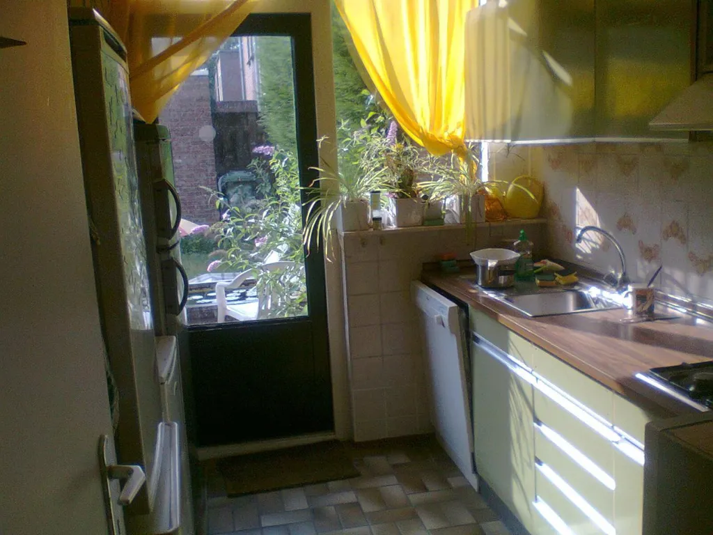 Cucina - Furnished Student Room with Kitchenette in De Heeg