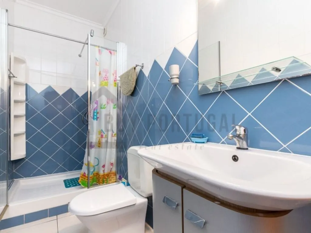 Salles de bain - Villa with 7 Apartments in Manta Rota