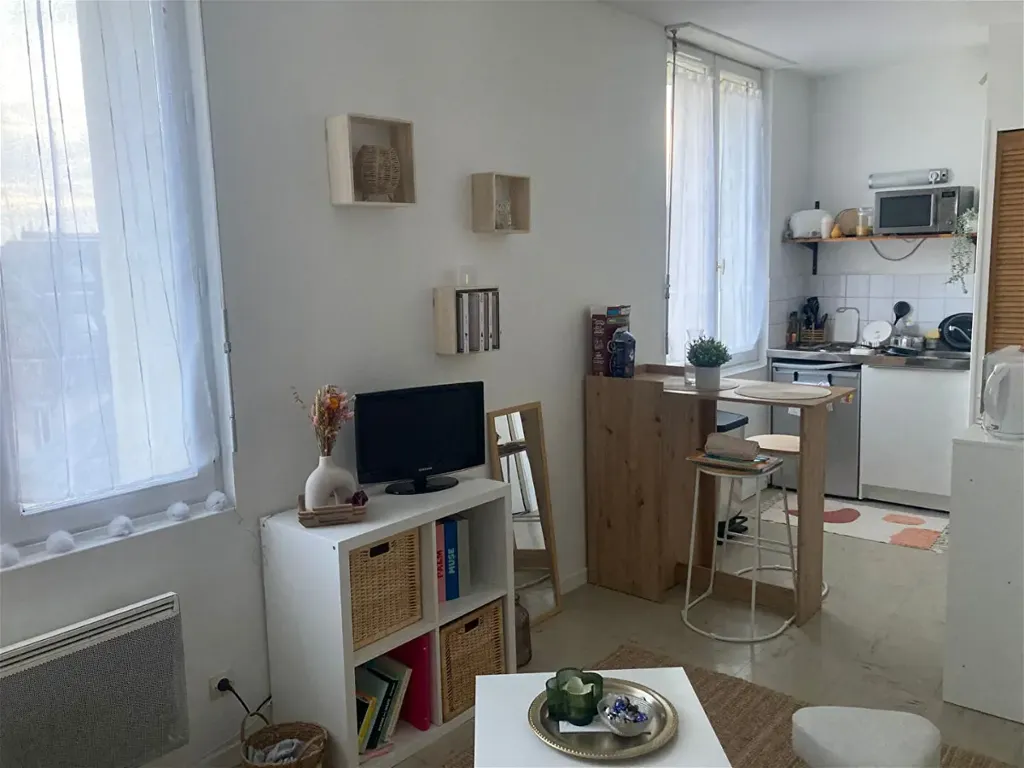 Appartement 1 pièces à Caen