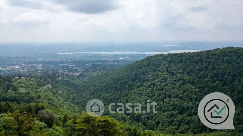Bilocale with Balcony in Varese