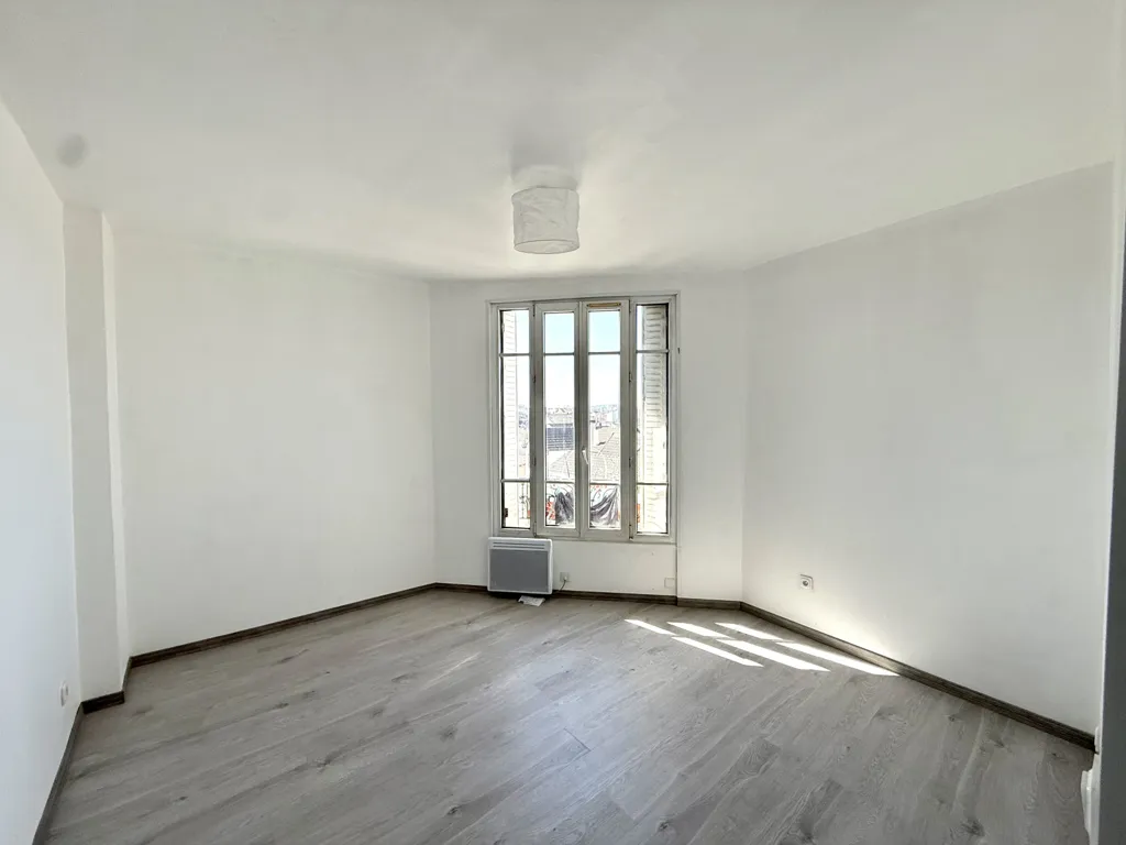 Pièces - Appartement F3 Refait à Neuf à Drancy