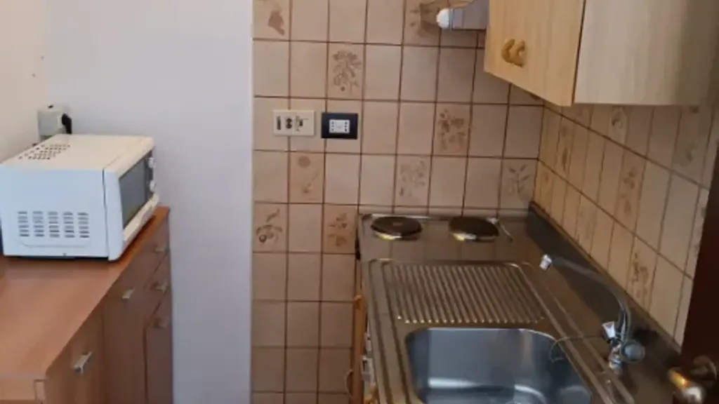 Cuisine - Appartement 1 pièces à IT