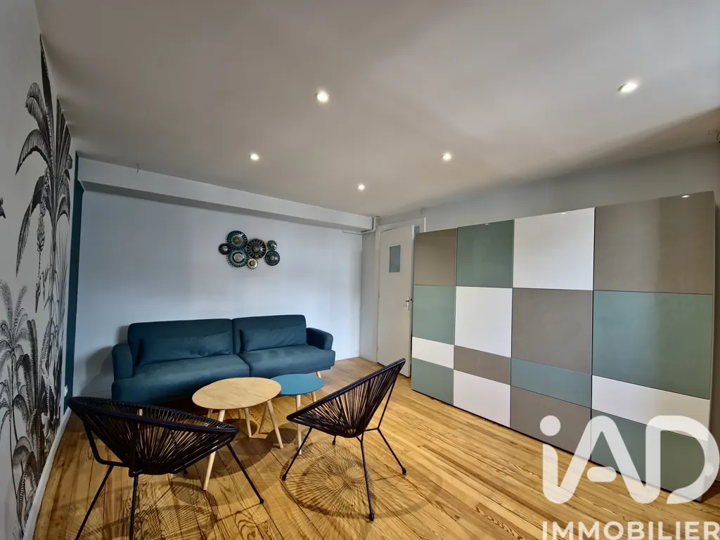 Elutuba - Renovated 2-Bed Flat with City Centre View in Chambéry