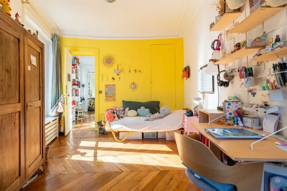 bedroom