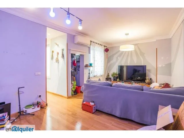 Soggiorno - 2-Bedroom Apartment in Central Madrid