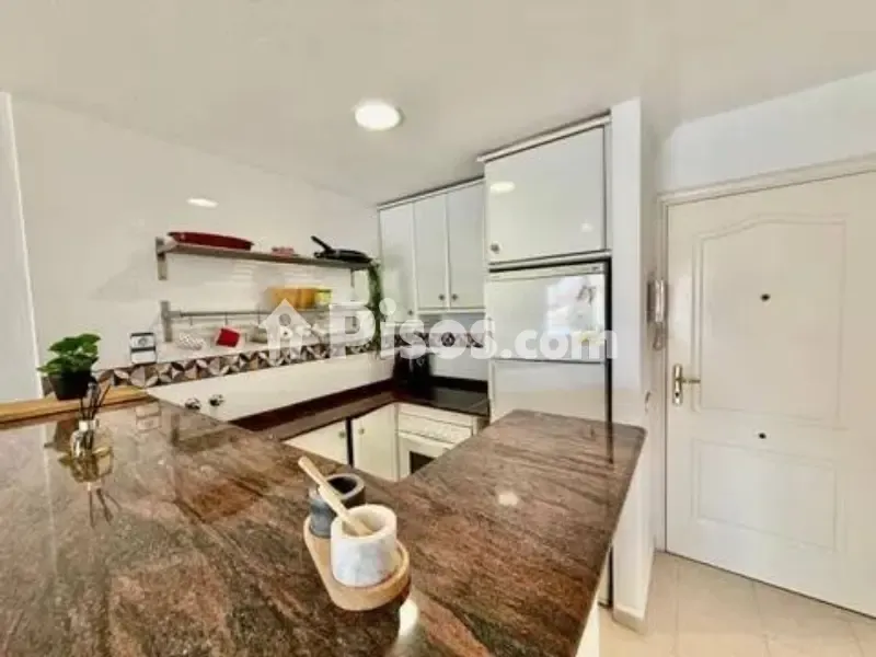 Kitchen - 2-Bed Apartment with Terrace in Torrevieja