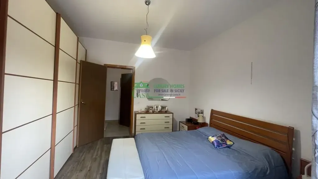 Magamistoad - Fully Rented 3-Storey House in Ragusa