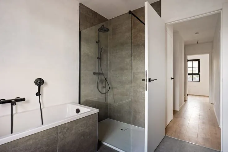 Salles de bain - Maison Nouvelle avec Terrasse à Borgloon