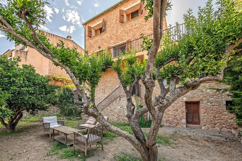 Jardin - Historic House with Terrace in Bunyola