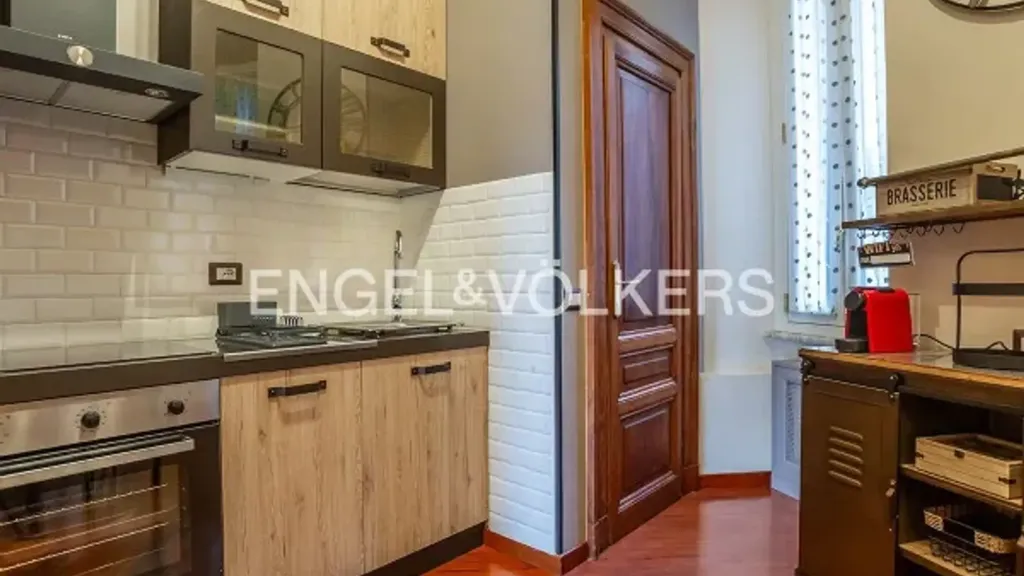 Cuisine - Luxury Apartment with Double Exposure in Rome