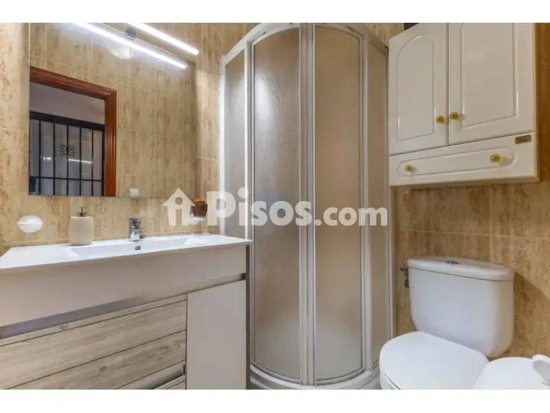 Bathrooms - Restored Rustic House with Garden in Carcaixent