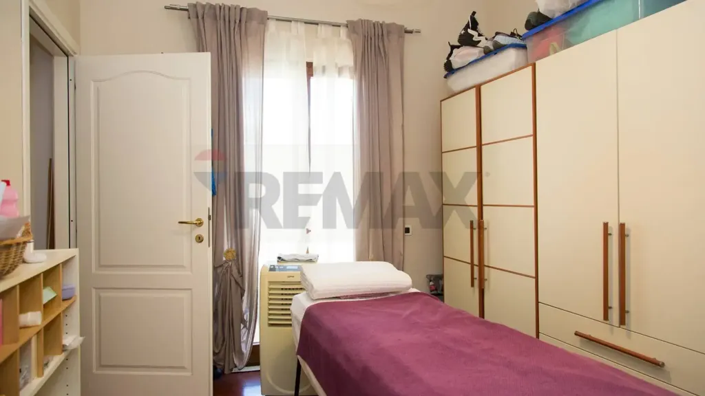 Chambres - Bifamiliar Villa with Terrace in Anzio