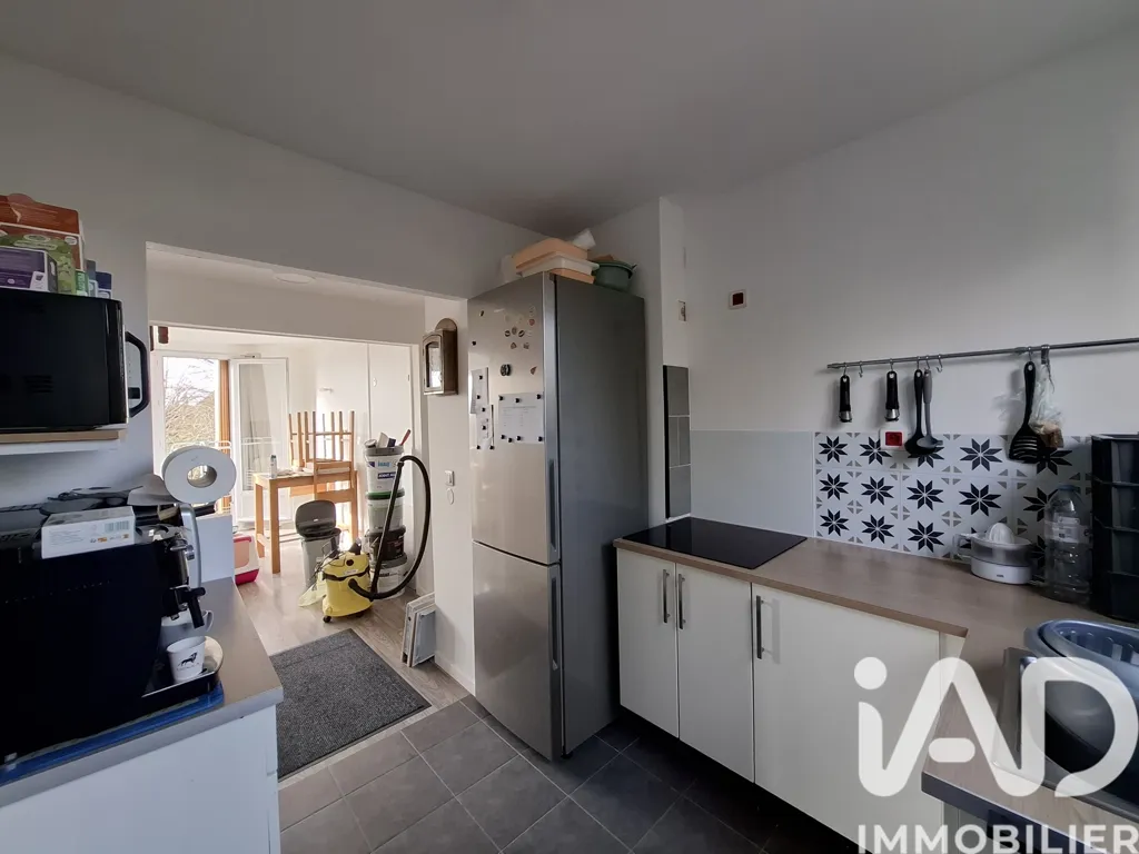 Cuisine - Appartement T2 Rénové dans Résidence Calme à Beauvais