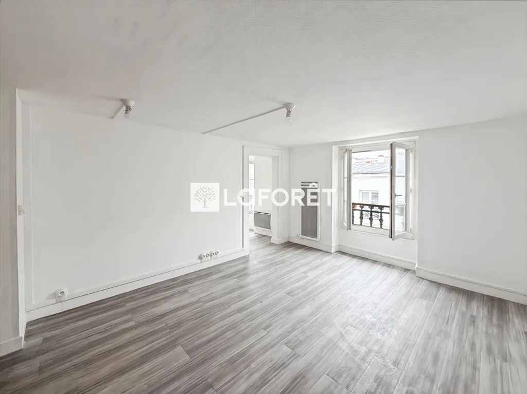 Pièces - Appartement Rénové 2 Pièces Rue Rodier, Paris 9ème
