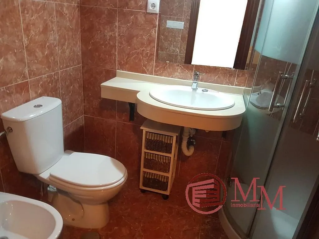 Salles de bain - Air-Conditioned Flat in City Centre