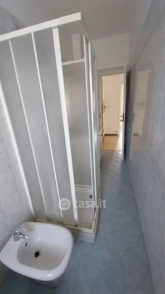 Salles de bain - Spacious 2-Bedroom Apartment in Torino