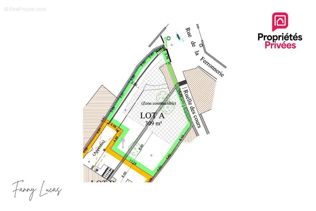 Plaan - Constructible Plot in Marcoussis Centre