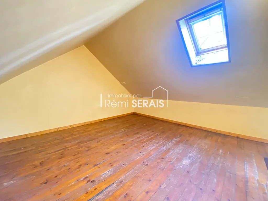 Rooms - City Centre Maison with 2 Bedrooms in Flers