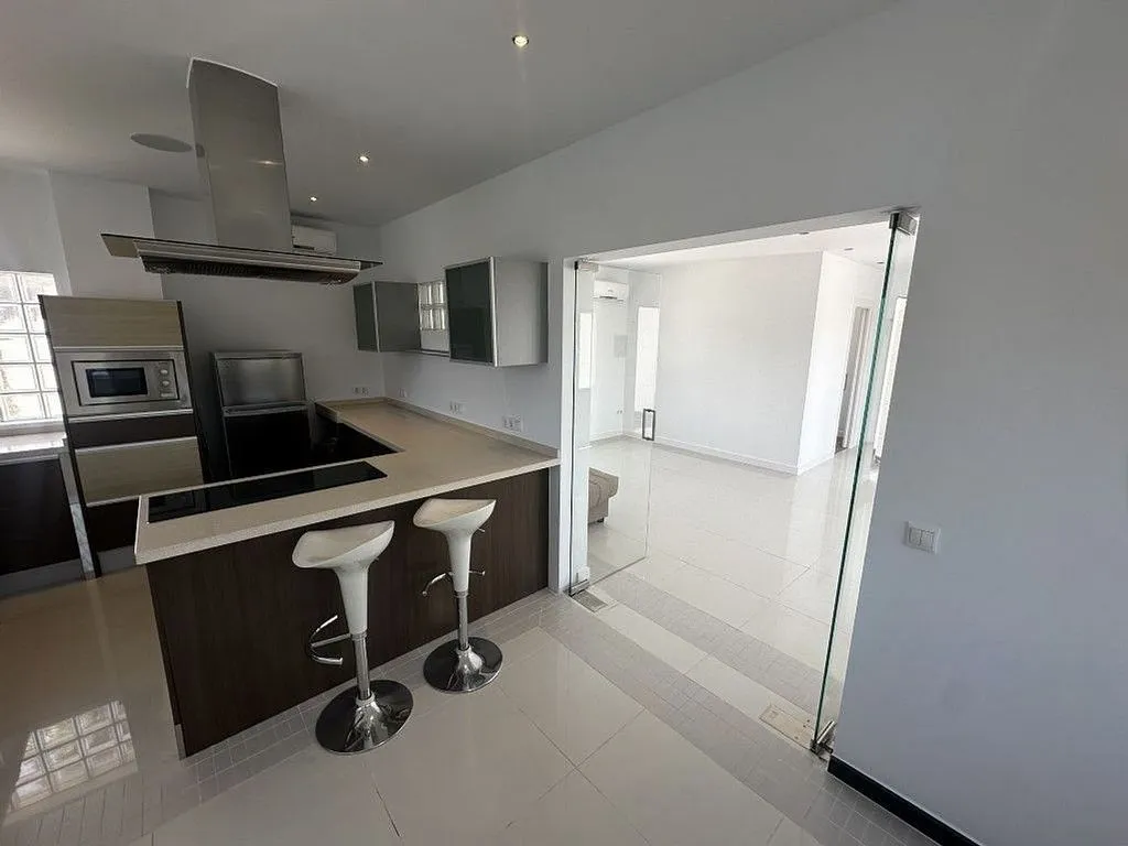 Köök - Fully Renovated Villa with Pool in Ciudad Quesada