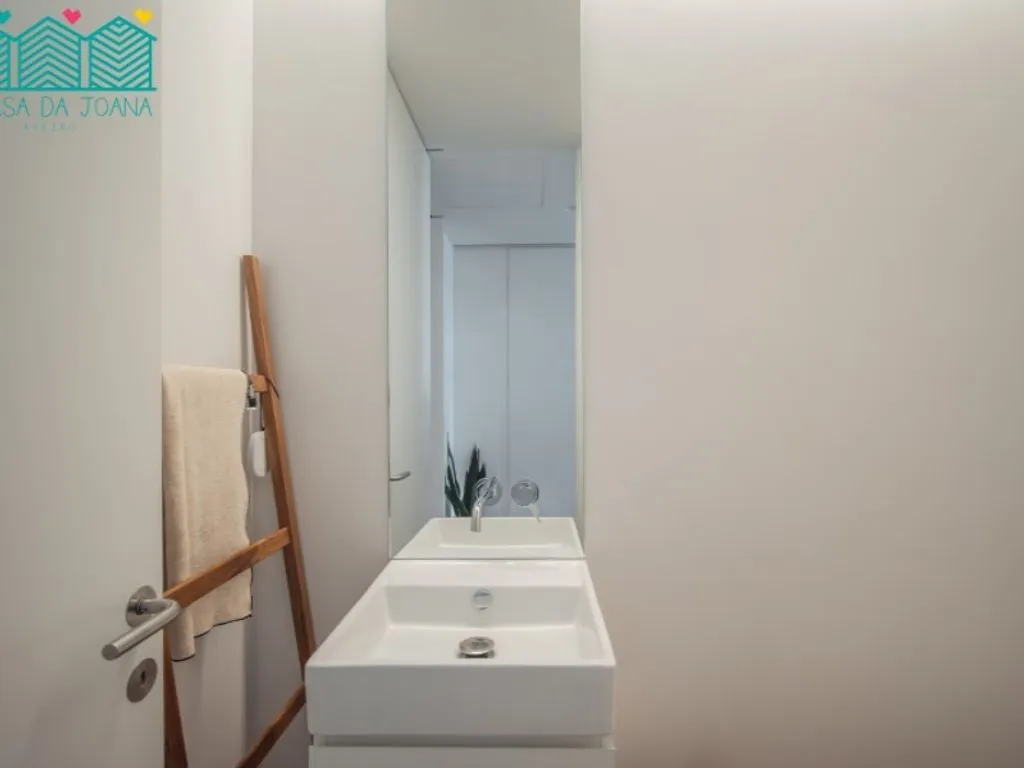 Bagni - Luxury Apartment with River Views in Lisbon