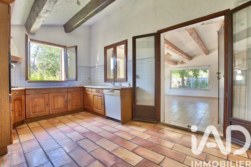 Köök - Traditional House with Pool in Aubagne