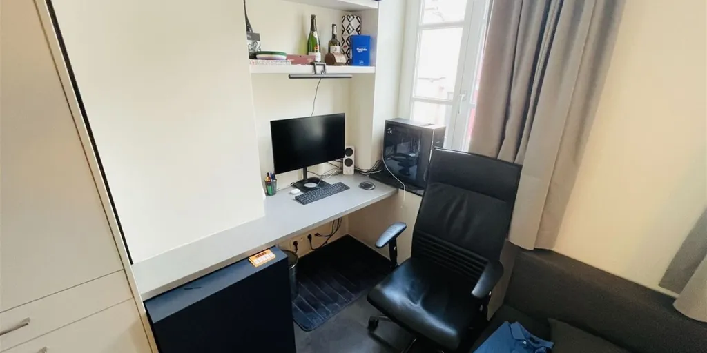 Bureau - Studio avec Salle de Nuit à Louer à Leuven