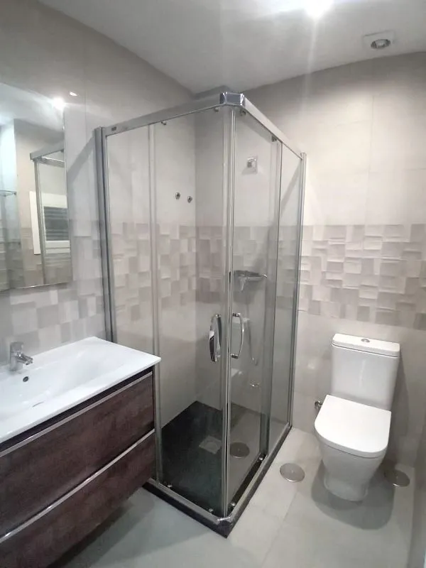 Bathrooms - Ground Floor Flat with Terrace in Acacias