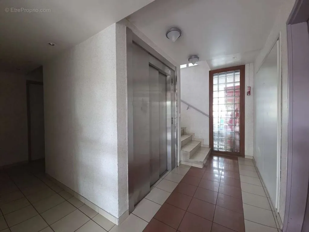 Ingresso - Bright 3-Bed Apartment with Balcony in Nancy