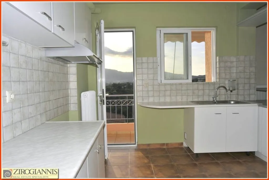 Cuisine - Apartment with Panoramic View in Pallini