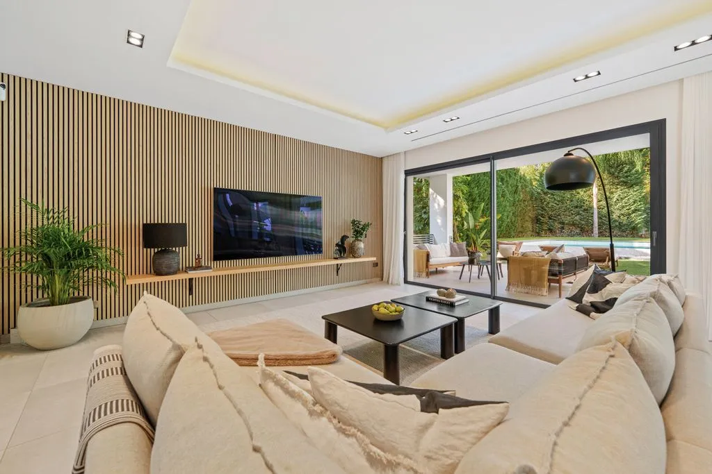 Séjour - Contemporary Villa with Pool in Nueva Andalucía