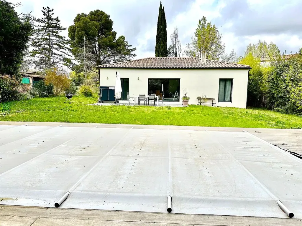 Piscine - Villa Moderne avec Piscine à Saint-André-de-Sangonis