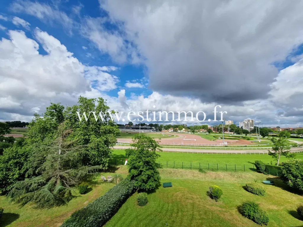 Õhuvaade - T2 Apartment with Balcony View in Toulouse