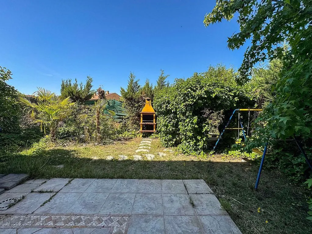 Aed - Pareded Chalet with Pool in Coimbra