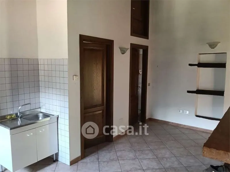 Cucina - Rustic-Style Flat with Balcony in Spoleto
