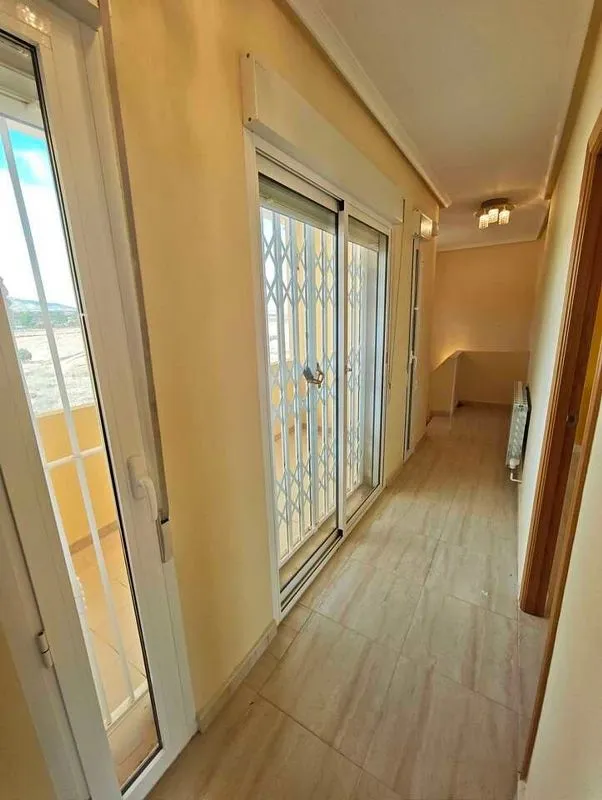 hallway_entrance