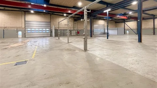 Garage - Warehouse with Office Space in Pandrup
