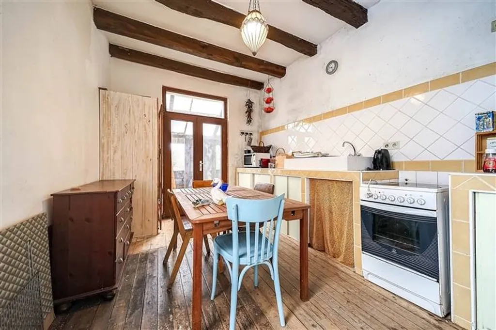 Cuisine - Maison de Maître avec Jardin à Arlon