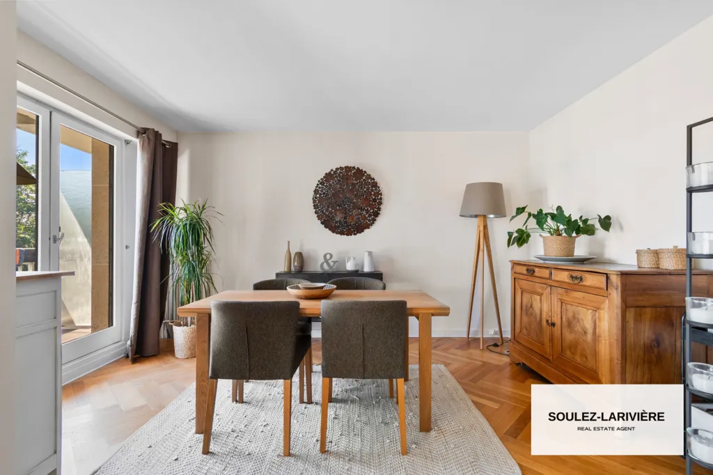 Söögituba - Apartment with Balcony in Versailles